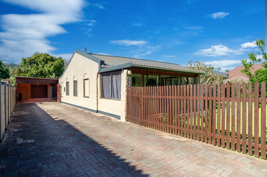 3 Bedroom Property for Sale in The Village Western Cape